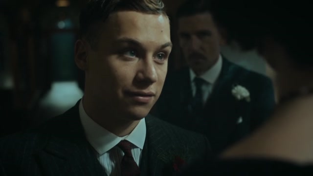 isaiDub.me - Peaky Blinders 2014 Season 03 (Epi 02).mp4