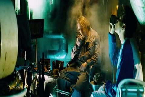 The Island (2005) Sample (480x320).mp4